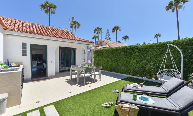 Maspalomas Cottage | Bungalow with terrace in Maspalomas DS50 by VillaGranCanaria