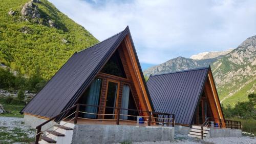 Shale Ski Chalet | Bungaja Chalets
