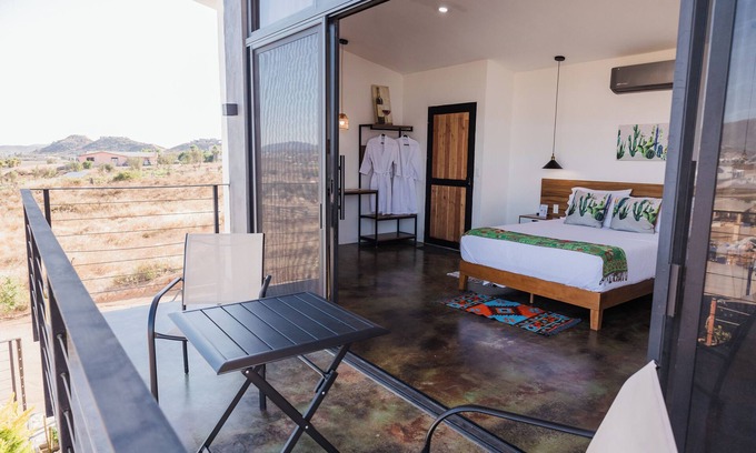Valle de Guadalupe House | Bungalow 6 King Villa Loar, In The Heart of Valle De Guadalupe.