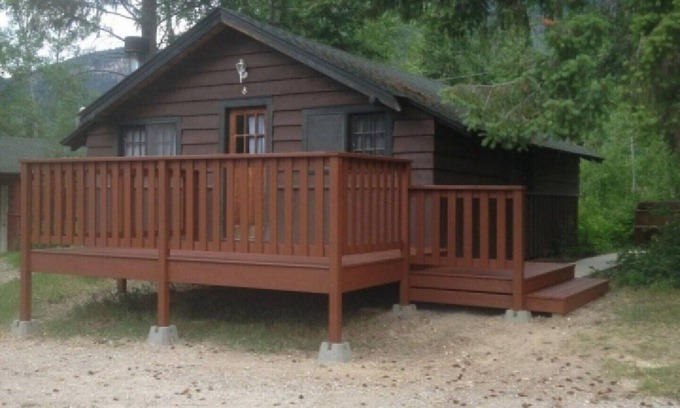 East Kootenay Cabin | Bungalow #8 2 bedroom
