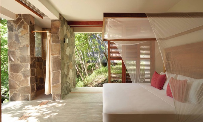 Santa Maria Tonameca House | Bungalow Nature View. Dive into the pure essence of nature.