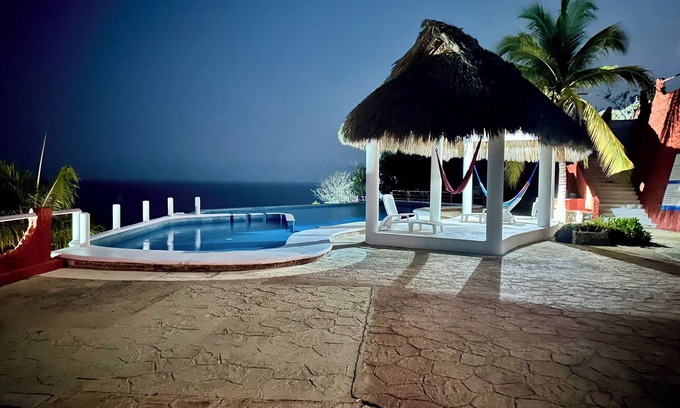 Puerto Angel House | BUNGALOW POOL AND SEMI-PRIVATE BEACH, ZIPOLITE-MAZUNTE BEACH, 8 NEARBY BEACHES