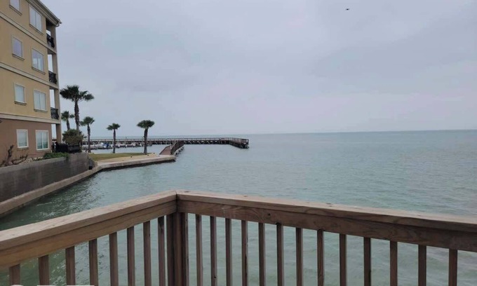 Port Isabel Condo | Bungalow Tarvana-#1