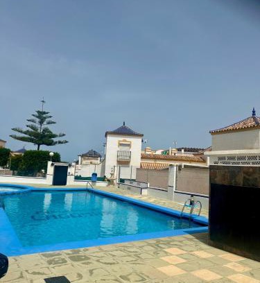 Los Altos House | Bungalow Torrevieja Rentalholidays REF 032