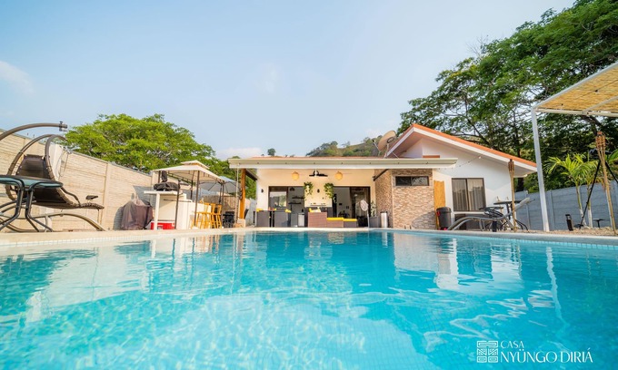 Canafistula House | Bungalow w/private pool only 15min from Tamarindo