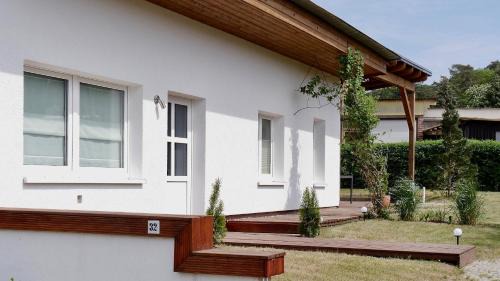 Basedow House | Bungalow Wallner