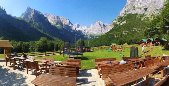 Montenegro Cabin | Bungalows Katun Maja Karanfil