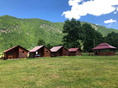 Montenegro Ski Chalet | Bungalows-Oaza
