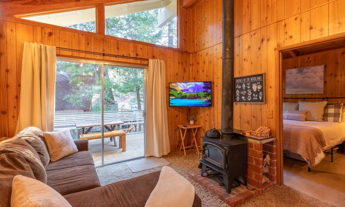 Green Valley Lake Cabin | Bunk House Cabin - Green Valley Lake Getaway for the whole family!