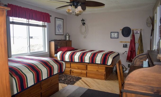 Kalispell Bed & Breakfast | Bunkhouse