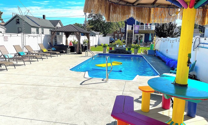 Sandusky House | BUOY HOUSE SANDUSKY: Heated, in-ground pool, your own oasis!