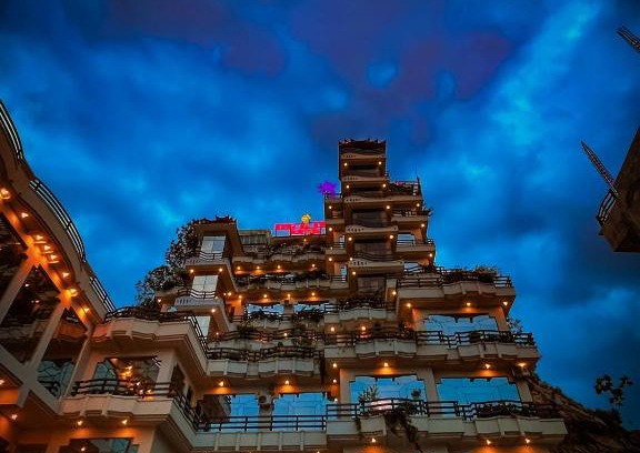 Mingora Hotel | Burj Al Swat Hotel