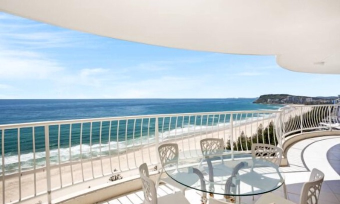 Miami Apartment | Burleigh Surf 19th floor