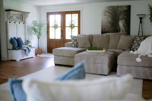 Omaha House | Burlington House