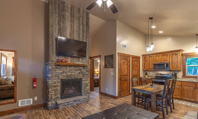 West Yellowstone Cabin | Burnt Hole-Sleeps 4, In Town, 5 blocks from Yellowstone Park, A/C and wifi