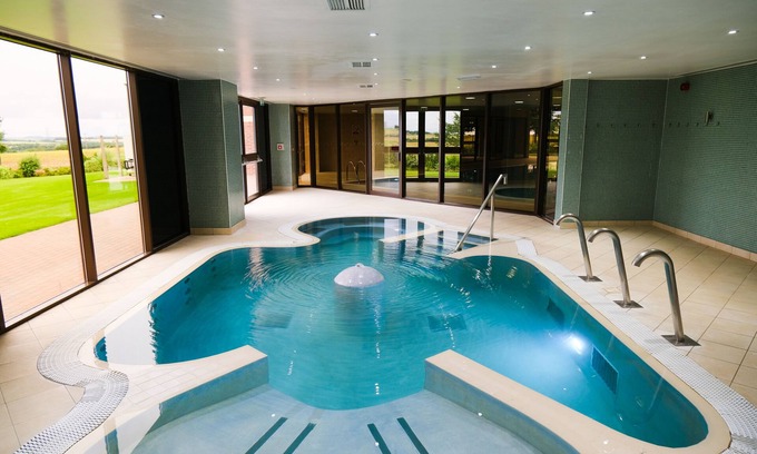 Thurnscoe Hotel | Burntwood Court Hotel