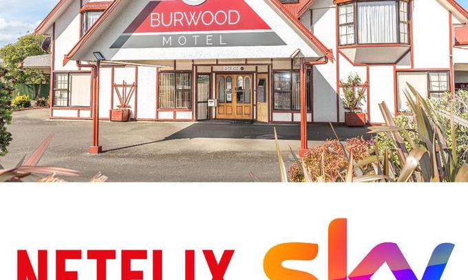 Whanganui Hotel | Burwood Motel