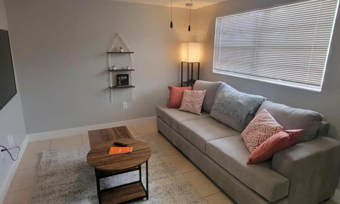 Terrace Park House | Busch Gardens Bliss Retreat 1 Bedroom