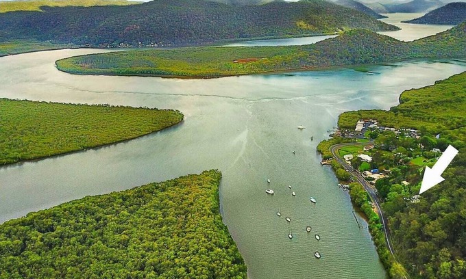Spencer House | Bush Retreat on the Hawkesbury River