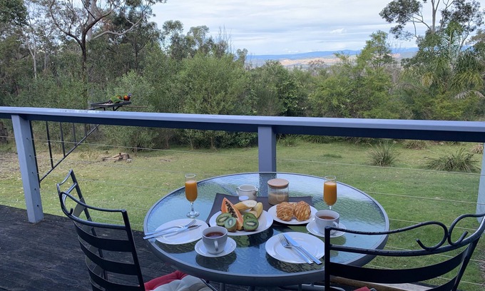 Vacy House | Bushland Lodge Eaglereach Resort Vacy NSW reception