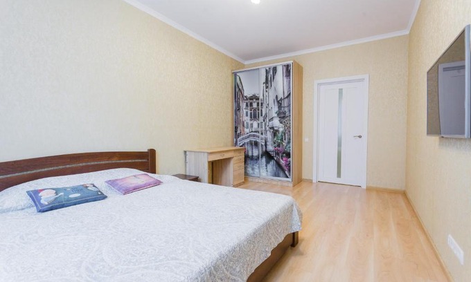 Holosiivskyj Apartment | Business class apartment at Lomonosova