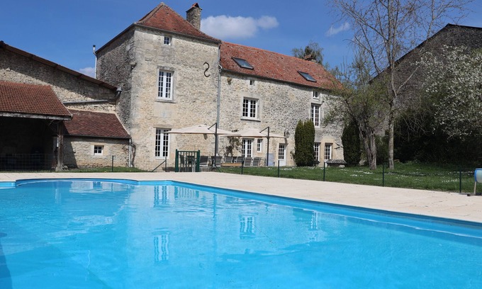 Busserotte-et-Montenaille House | Busserotte Et Montenaille: Mansion - Busserotte et Montenaille