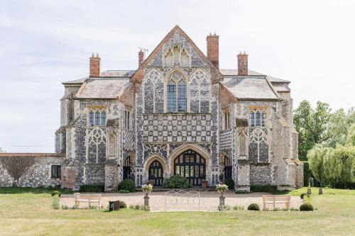 Woodbridge House | Butley Priory