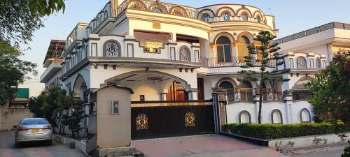 G-9 Sector Apartment | Butt Lodges 2