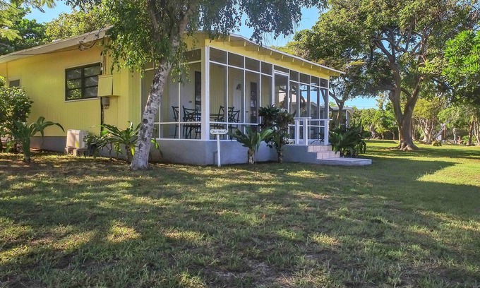 George Town Cottage | Buttercup Family Cottage beautiful beach, great snorkeling spot across the road