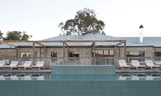 Merrijig House | Buttercup Retreat