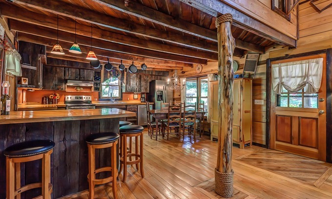 Gordonsville Bed & Breakfast | Butterfly Hollow B&B