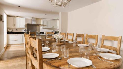 Hurdlow House | Buxton Lodge