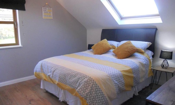 Poyntzpass Apartment | Buzzards Loft