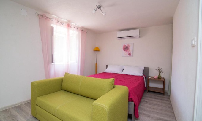 Ilovik Apartment | By Dinka