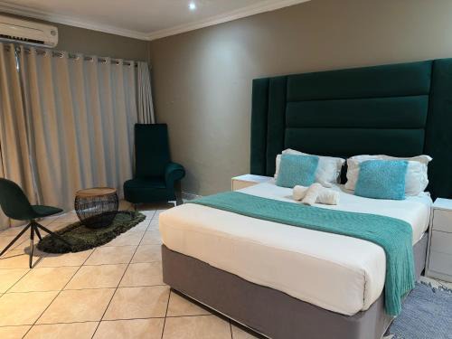 Schoemansville House | BY Guest House