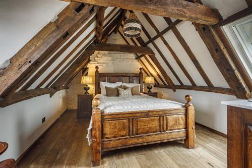 Holt Bed & Breakfast | Byfords
