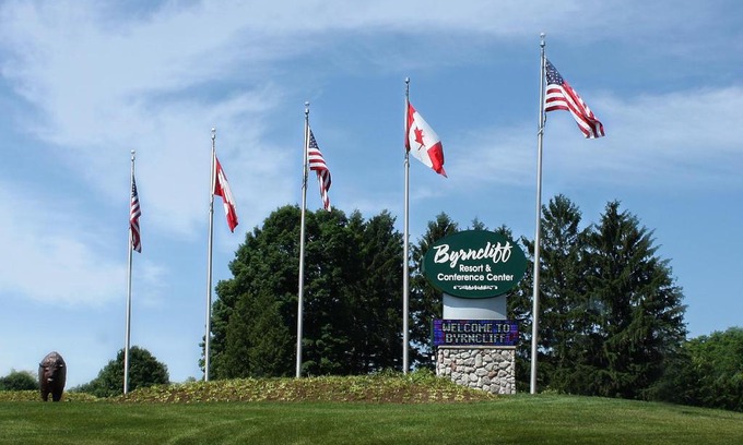 Varysburg Resort | Byrncliff Golf Resort