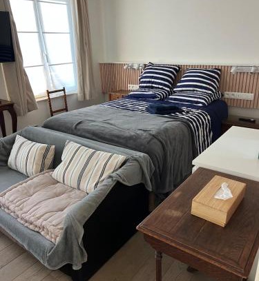 Louvrange Apartment | Céline Apartment