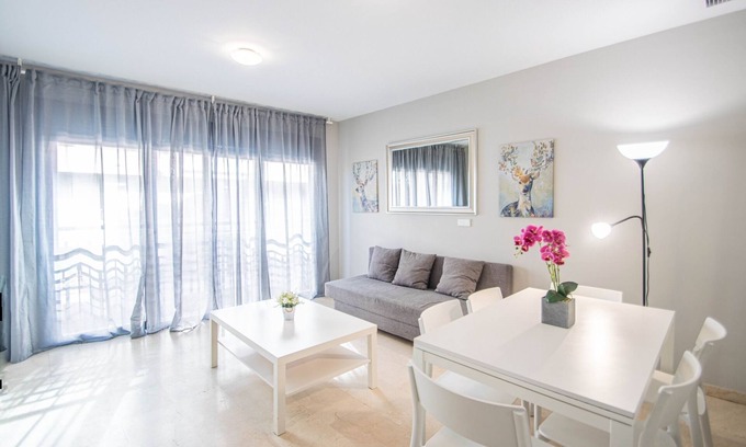 Granada City Center Apartment | Céntrico, amplio y confortable