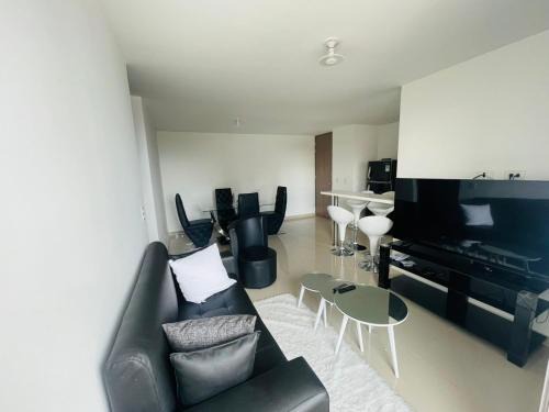 Bello Apartment | CÓMODO APARTAMENTO CERCA AL METRO LUMINOSO Y MUY AMBPLIO