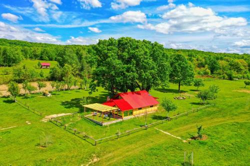 Novaci House | Căsuța din Stejari-Transalpina