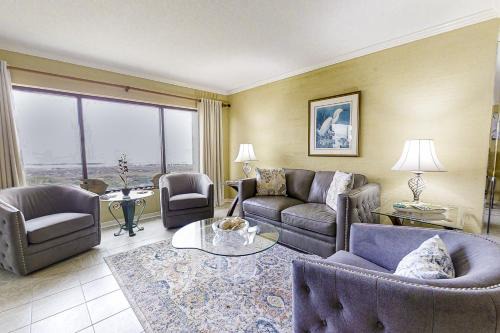 Amelia City Apartment | C116 Amelia Surf and Racquet