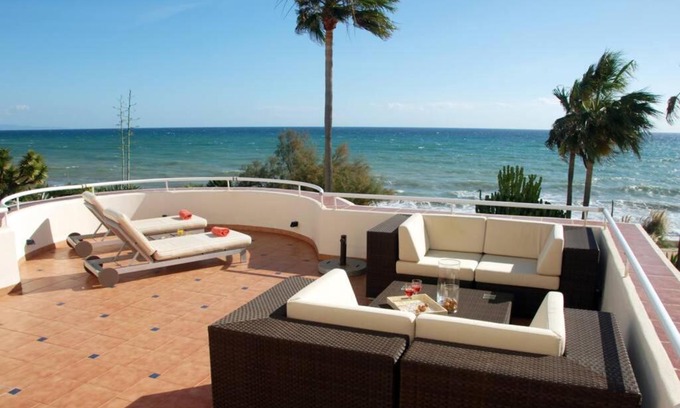 Buenas Noches Apartment | C6 Espectacular y moderno apartamento en primera línea - Estepona - Sinfonia del Mar