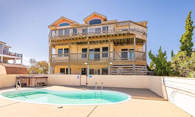 Whalehead Beach House | C7000 Carolina Sunrise. Oceanside, Pool, Hot Tub, 6 BR/5.5 BATH, Volleyball!