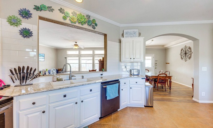 Canon City House | Cañon City Home: Close to Hiking & Rafting!