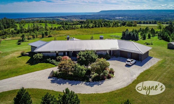 The Blue Mountains Other | 3 bdrm, 3 bath Country Home, 10 acres, private, hot tub, view of Georgian Bay!