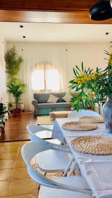 Horta de Sant Joan Apartment | Ca la Crish