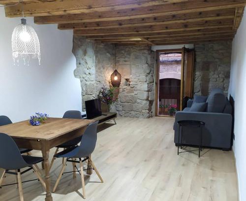 Solsona Apartment | Ca la Francisqueta, La Tina i el Deso Apartament Solsona