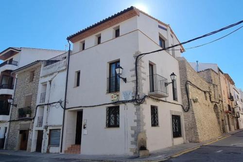 La Salzadella Villa | Ca la tita Casa rural*