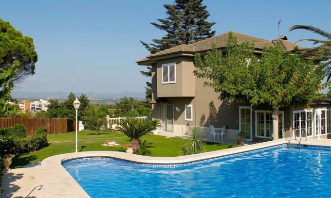 Alcover House | Ca Romeu by Interhome